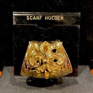 Gold Tone Scarf Holder. NWT